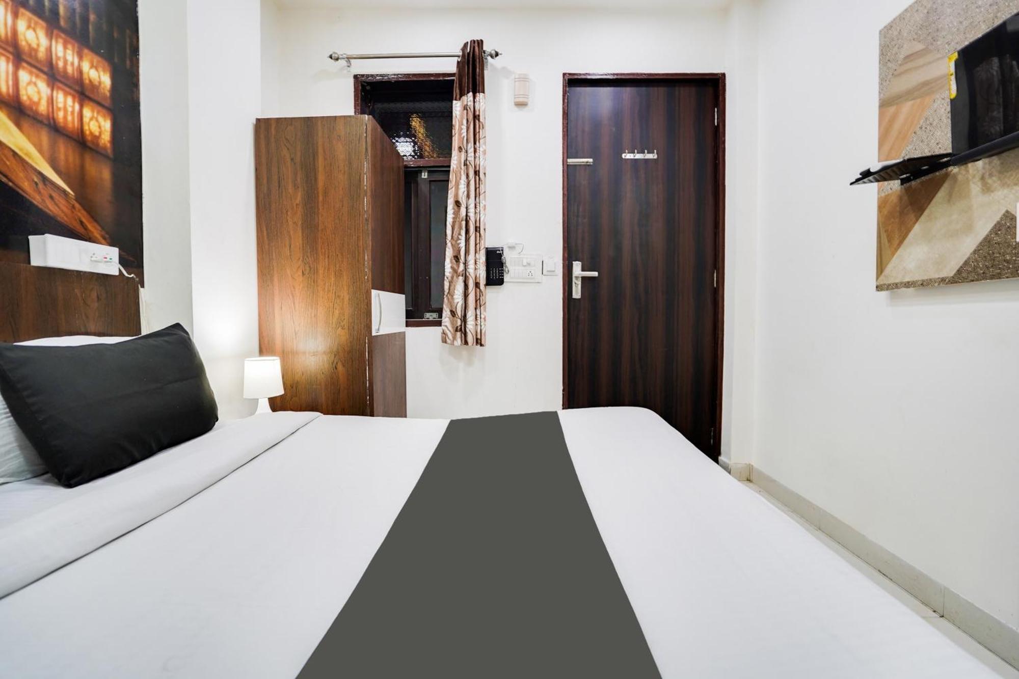 Super Oyo Hotel O Sky Wings 아지메르 외부 사진